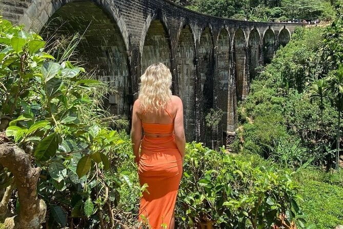 Ella Day Tour with Scenic Train Ride From Hikkaduwa - The Driver-Guide and Private Touring Style