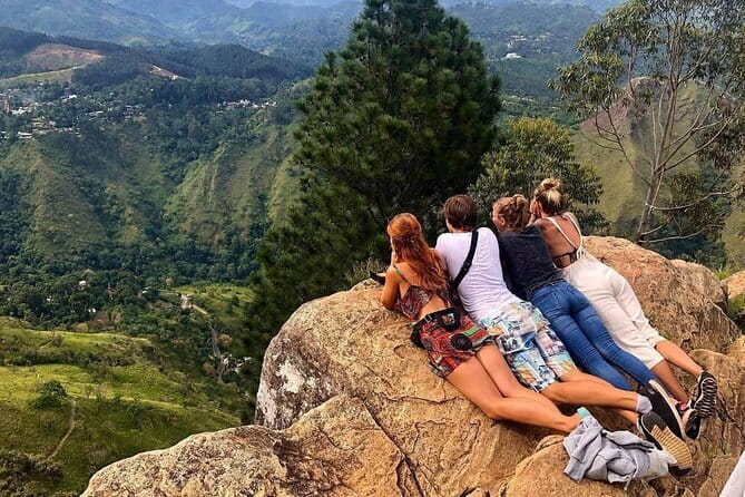Ella Day Tour with Scenic Train Ride From Hikkaduwa - Little Adam’s Peak, A Short Climb With Big Views