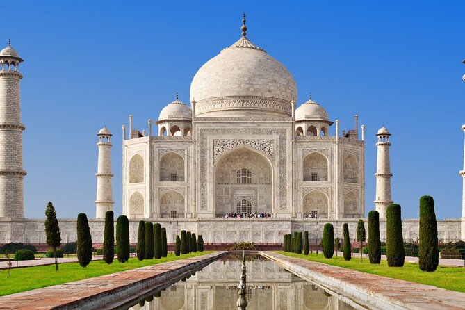 Enchanting Taj Mahal Same Day Tour by Gatiman Train From Delhi - Lunch at The Salt Cafe, with the bill separate