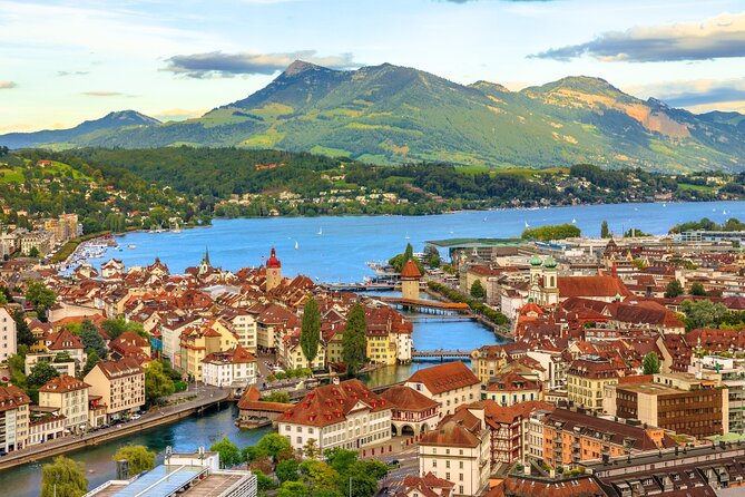 Exclusive Panoramic Train Journey though the Heart of Swiss - The two-hour panoramic train to Interlaken