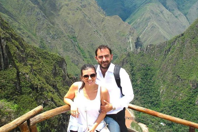 Excursion to Machu Picchu in 1 day from Cusco with Vogager Train Inca Rail - Private road transfer to Ollantaytambo