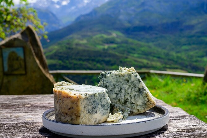 Excursion to Picos de Europa : Bulnes, funicular and cheese Cabrales - The Cares Gorge from the bus