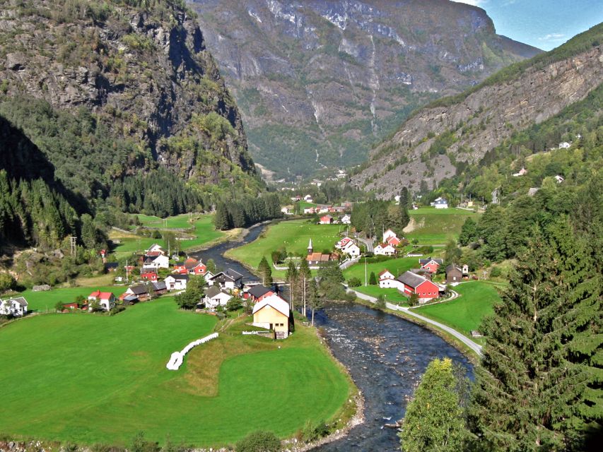 Fjords: Private Trip with Train and Cruise Ride - Who will get the most from this trip