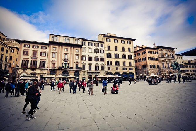 Florence from Rome by High Speed Train at your pace - Starting at Via Marsala 46 at 7:30 am