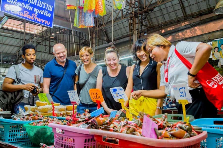 From Bangkok: Private Railway and Floating Market Tour - Making palm sugar with a local family