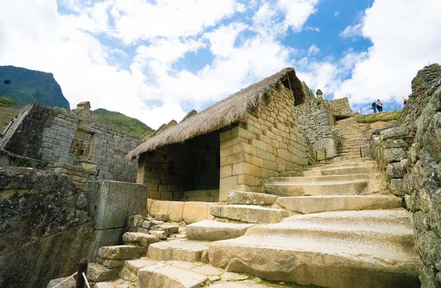 From Cusco: Excursion to Machu Picchu 1 day + Ticket & Train - What the $689 price really covers