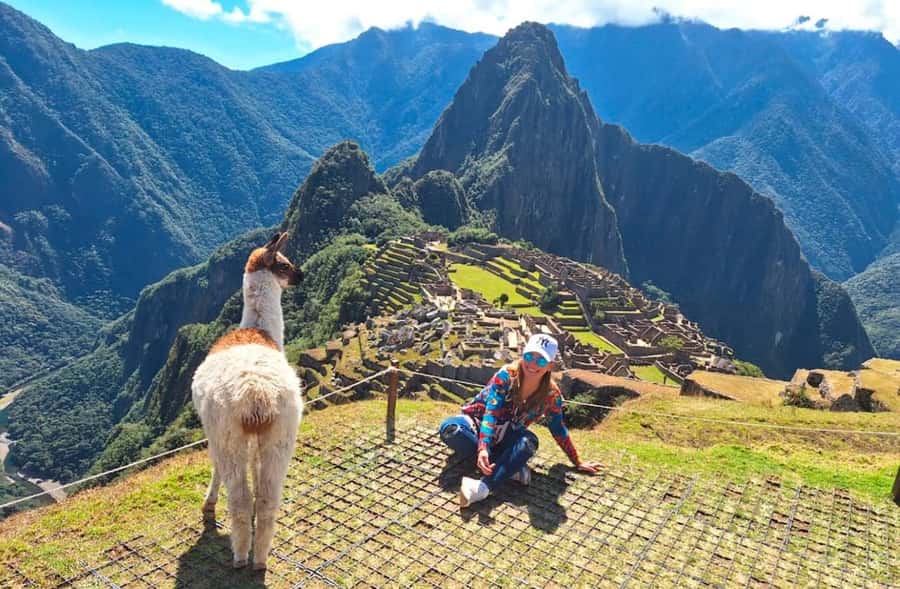 From Cusco: Excursion to Machu Picchu 1 day + Ticket & Train - The 4:00am departure from Cusco