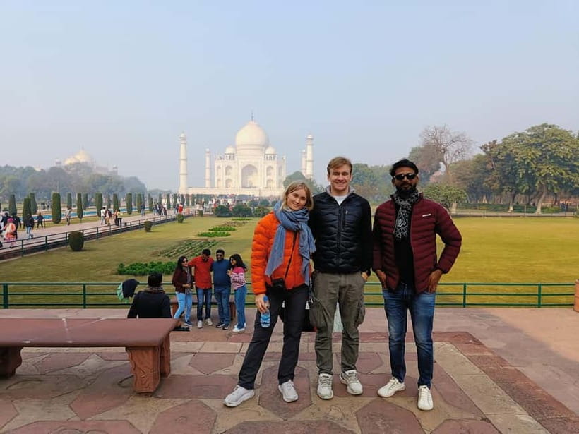 From Delhi:All Inclusive Taj Mahal Day Tour by Fastest Train - Who will get the most from this tour
