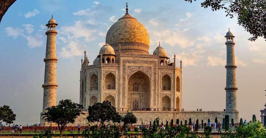 From Delhi:All Inclusive Taj Mahal Day Tour by Fastest Train - Why the fast train changes the Delhi to Agra day