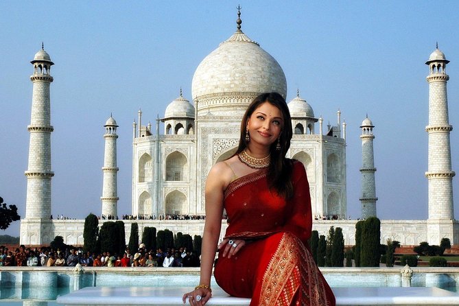 From Delhi: All-Inclusive Taj Mahal Tour by Gatiman Express Train - Agra markets and the marble craft stop