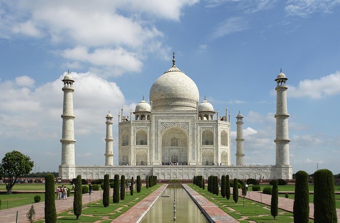 From Delhi: Private Taj Mahal & Agra Day Trip by India's Fastest A/c Train - What the 11-hour schedule feels like