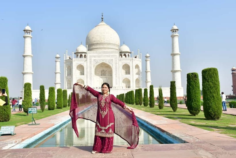 From Delhi: Same Day Taj Mahal Trip By India's Fastest Train - The Taj Mahal: two hours at Agra’s great symbol