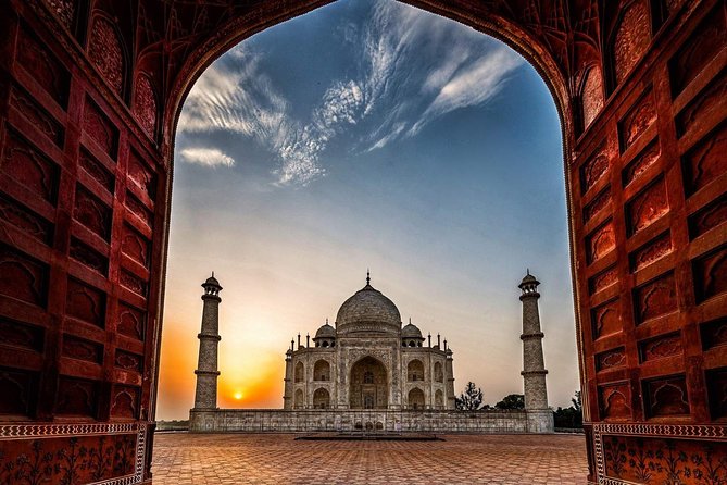 From Delhi : Taj Mahal Tour By Gatimaan Express Train All Inclusive Package - Baby Taj keeps the sightseeing varied