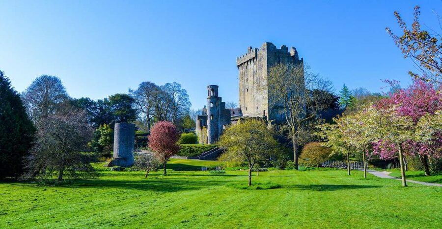 From Dublin: 6-Day All of Ireland Rail Tour - Day two: the Ring of Kerry from Killarney