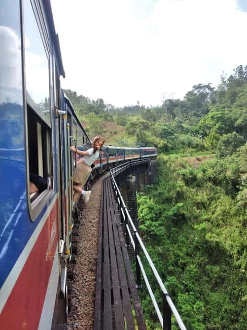From Ella: Ella Unfogettable Day tour & Train Ride Tour - Ravana Falls, a quick and dramatic roadside stop