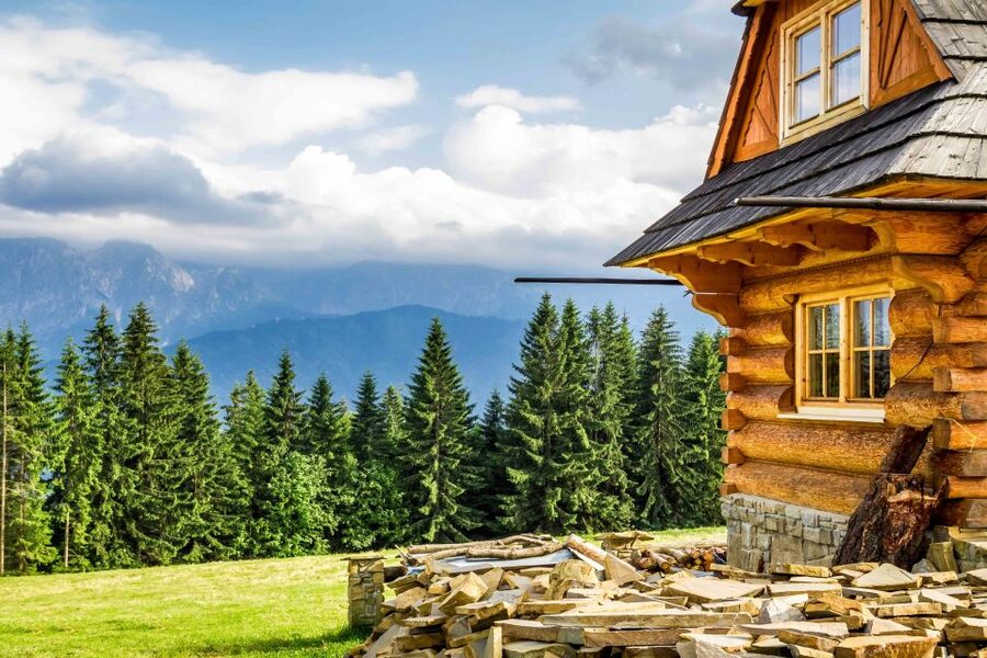 From Krakow: Zakopane Tour with Gubalowka Funicular & Museum - Smoked oscypek at a highlander’s cottage