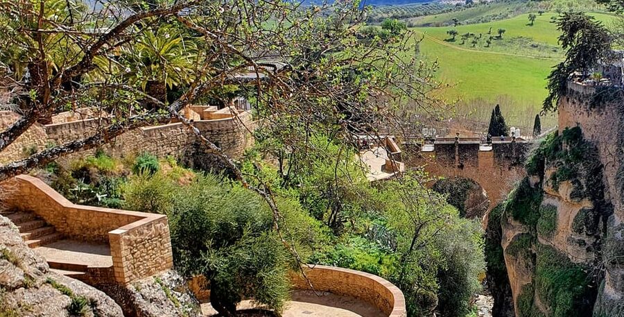 From Malaga: Ronda and Setenil Tour with Scenic Train - Guides Who Add Value to a Short Day