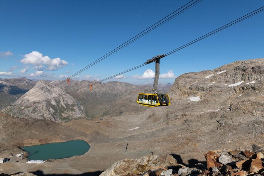From Milan: Bernina Red Train & Lunch with Mountain Views - A short stop in Tirano before the return coach
