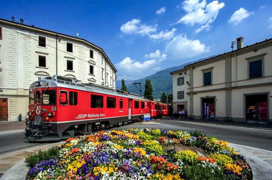 From Milan: Lake Como Cruise, St. Moritz & Bernina Red Train - The Bernina Red Train through the Alps