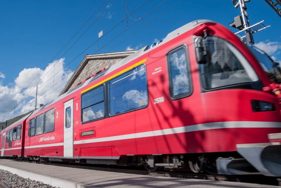 From Milan: Round-Trip Bernina Red Train to Saint Moritz - Leaving Milano Centrale in the morning