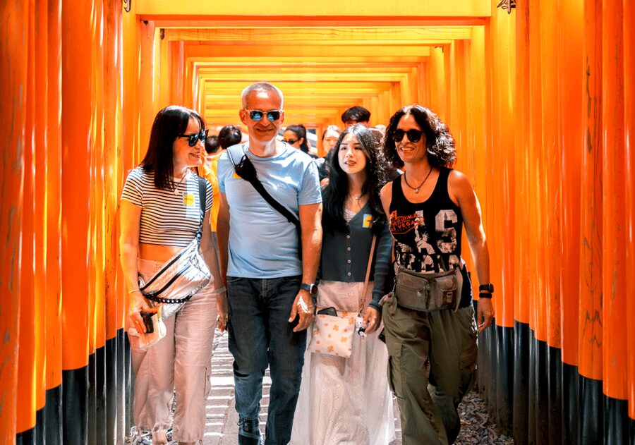 From Osaka: Sagano Train Ride and Kyoto Guided Day Tour - Fushimi Inari’s endless red gates