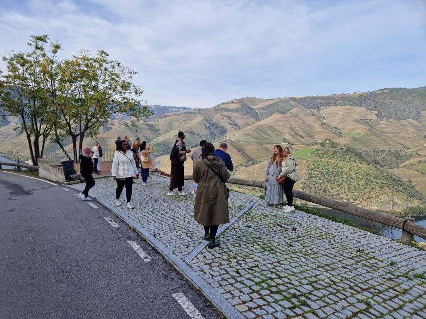 From Porto Douro Valley Tour with Train and Vinho Verde - A regional lunch with Douro wine
