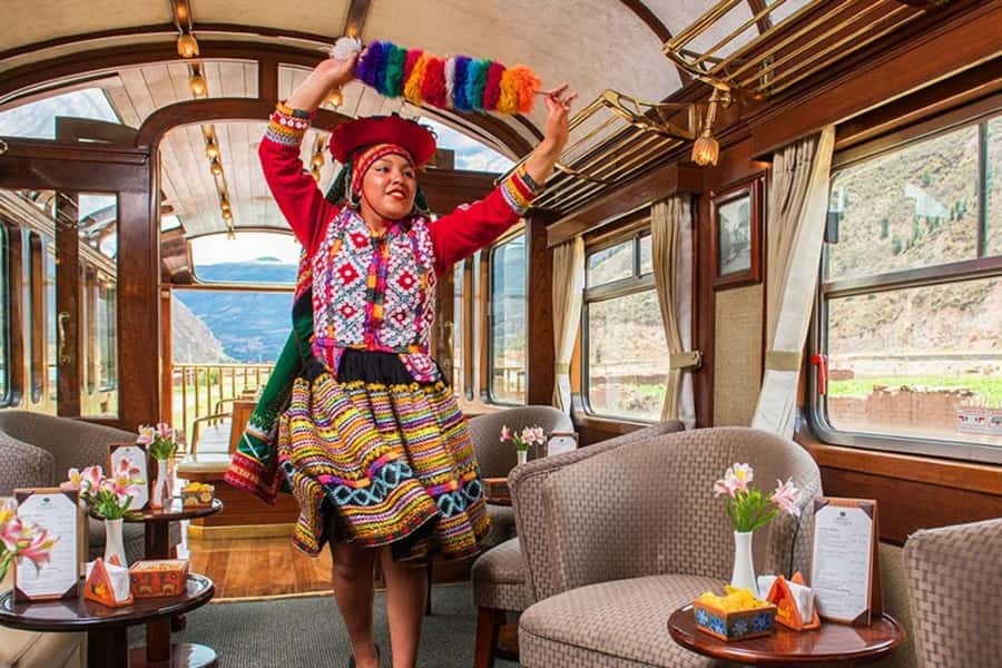 From Puno: Travel to Cusco in Titicaca Train All Inclusive - Why the Puno to Cusco train is worth considering