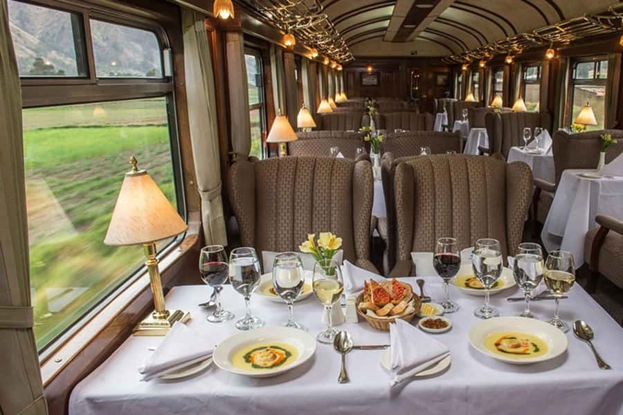 From Puno: Travel to Cusco in Titicaca Train All Inclusive - Pullman-style carriages and the best places to sit