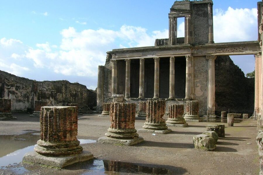 From Rome: Pompeii and Herculaneum by High-Speed Train - Who should book this experience?