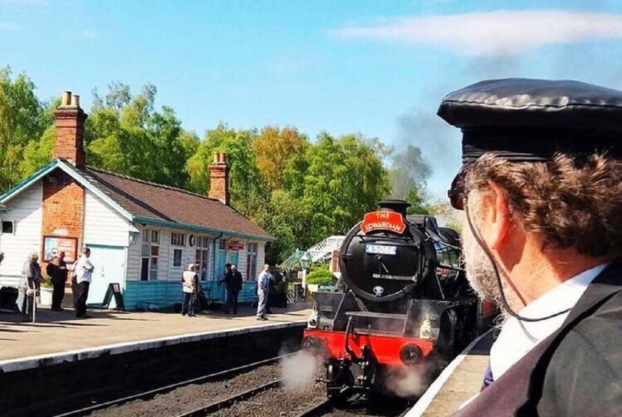 From York: Moors, Whitby, and the Yorkshire Steam Railway - Hutton-le-Hole and the feel of moorland Yorkshire
