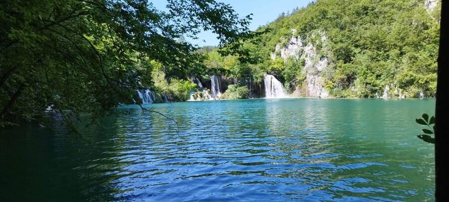 From Zadar: Plitvice Lakes Tour with Boat & Train Ride - Choosing between the B and C routes