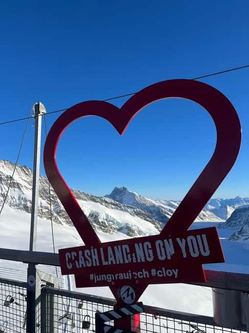 From Zurich: Jungfraujoch Day Trip with Cable Car and Train - From Zurich to Grindelwald in a Private Mercedes
