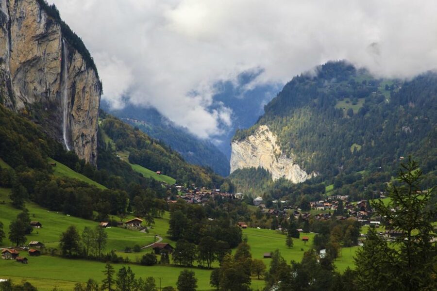 From Zurich: Jungfraujoch Guided Day Tour with Cogway Train - Ice Palace and Alpine Sensation
