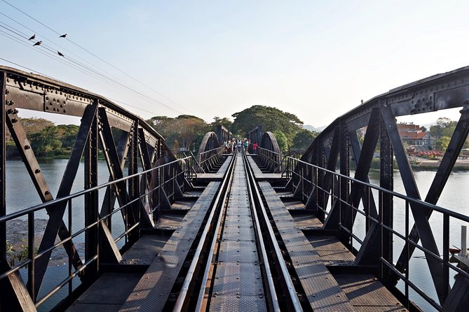 Full-Day Kanchanaburi River Kwai & Death Railway Private Tour - Train time and the local lunch