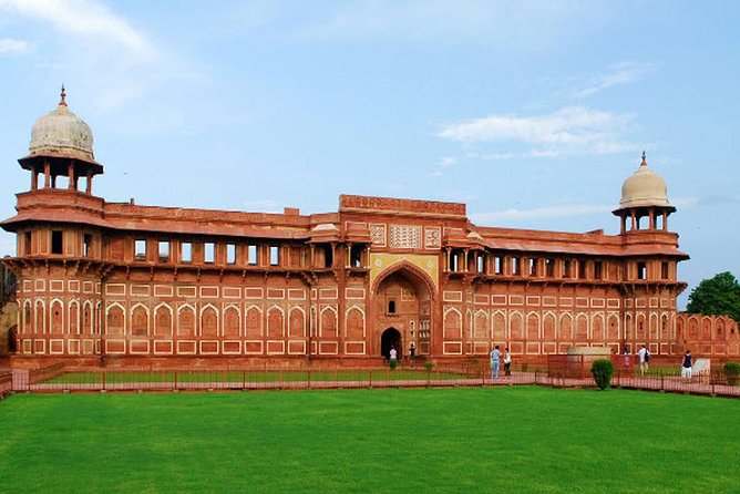 Full Day Taj Mahal Tour by Gatimaan Express Train - Why the Gatimaan Express makes Agra possible in one day