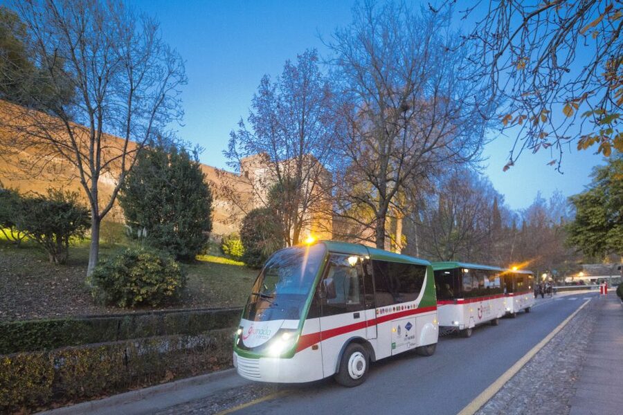 Granada City Train 1 or 2-Day Hop-On Hop-Off Ticket - Plaza Nueva and the heart of old Granada