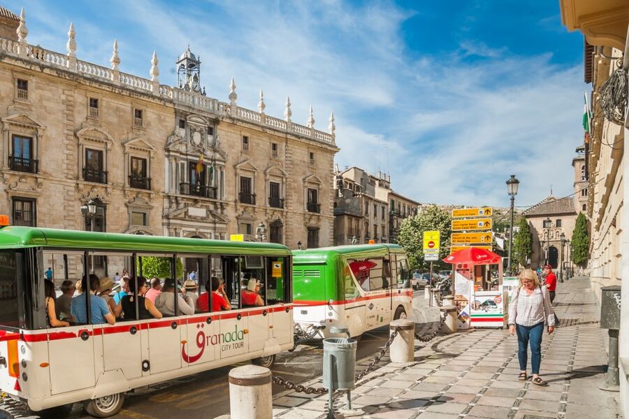 Granada City Train 1 or 2-Day Hop-On Hop-Off Ticket - Campo del Príncipe and Carmen de Los Mártires
