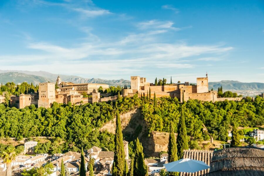 Granada City Train 1 or 2-Day Hop-On Hop-Off Ticket - How crowded and comfortable is the ride?