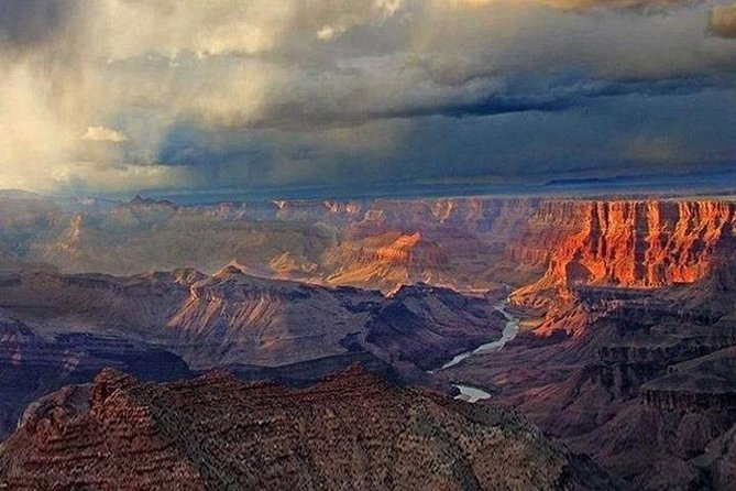 Grand Canyon Excursion from Sedona with First Class Train Ride - A rail-and-road route from Sedona to the South Rim