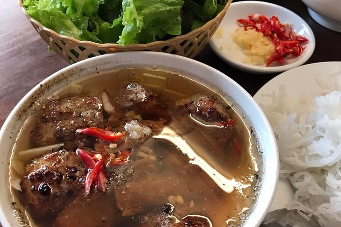 Hanoi Old Quarter Food Tour with Train Stress Visit - Fried pillow cakes and dumplings