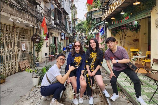 Hanoi Walking Street Food Tour with Train-Street Visit - Sticky rice ice cream for the sweet course