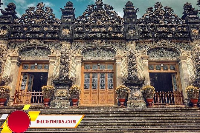 Hue Citadel tour by authentic Train via Hai Van Pass from Da Nang - A quiet pause at Thien Mu Pagoda