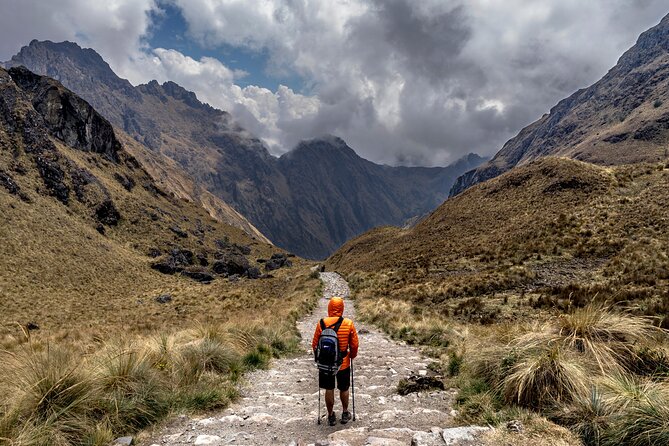 Inca Trail 4 Day Adventure to Machu Picchu with Panoramic Train - Who should book this trek