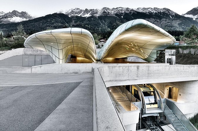 Innsbruck: Hungerburg Funicular Roundtrip Ticket - How long to allow for the outing