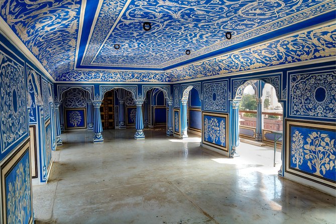 Jaipur Day Trip from Delhi by Car or Train – All Inclusive - Jaigarh Fort and the fort question