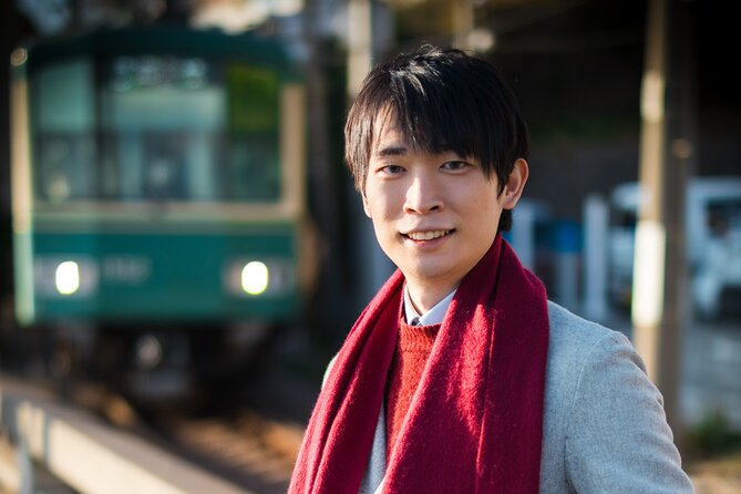 Kamakura Tour with Pro Photographer: Anime Train & Fuji Sunset - Timing, transport, and the small-group setup