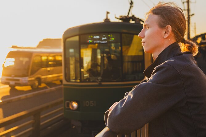 Kamakura Tour with Pro Photographer: Anime Train & Fuji Sunset - Weather, flexibility, and what can change