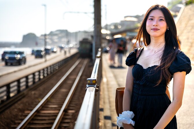 Kamakura Tour with Pro Photographer: Anime Train & Fuji Sunset - Who will get the most from this photo walk?