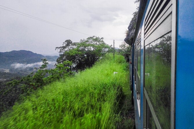 Kandy to Ella train ride on (Train No: 1005 "Podi Menike") - Who will enjoy this ride most?