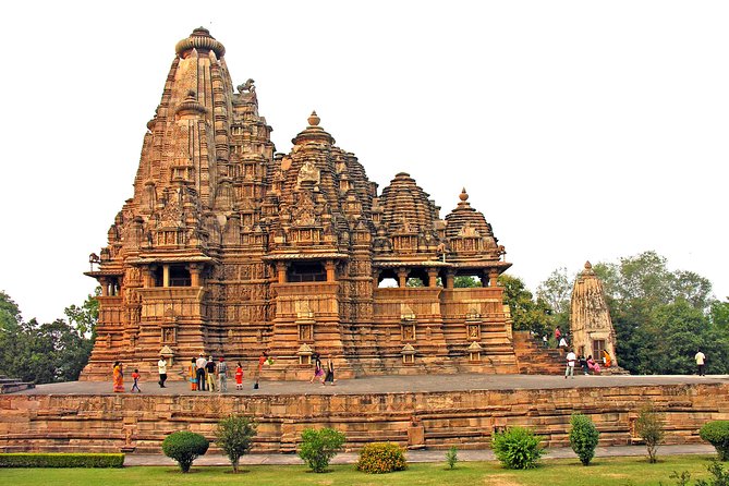 Khajuraho Tour from Delhi with a overnight train - The Delhi departure and overnight rail journey
